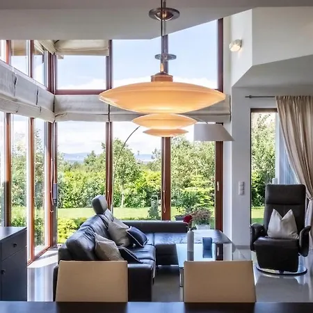 Βίλα With Terrace And Garden Close To Vienna Brunn am Gebirge