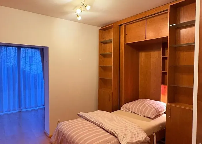 With Terrace And Garden Close To Vienna Villa