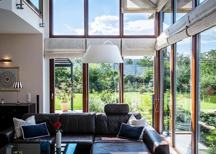 Villa With Terrace And Garden Close To Vienna